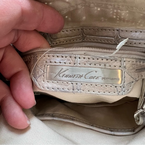 Kenneth Cole NY NWT White Leather Hudson Rivet Lace Small Hobo Shoulder Bag - Picture 4 of 5